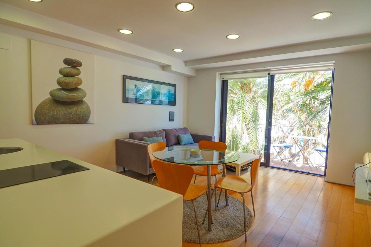 Port Alegre Attic By Hello Homes Sitges Bagian luar foto