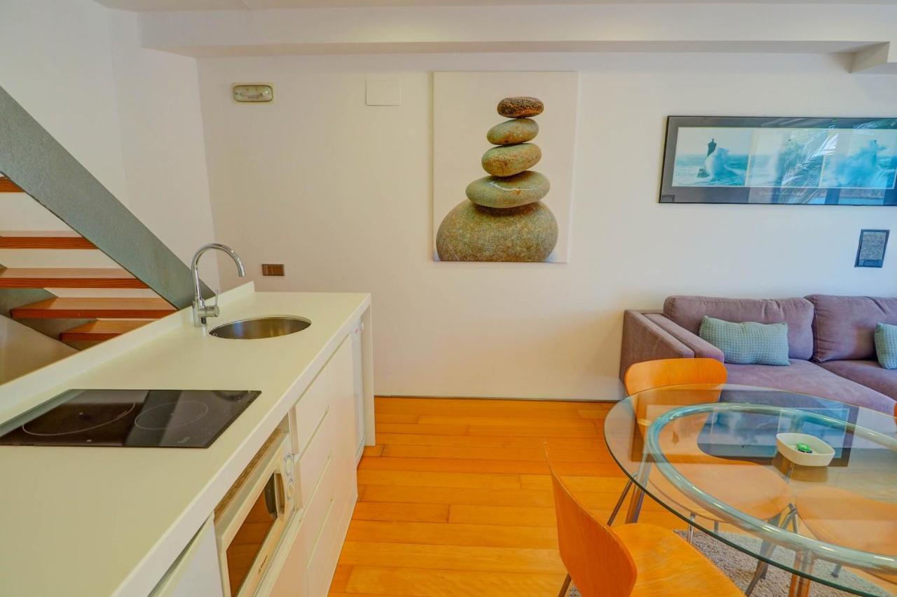Port Alegre Attic By Hello Homes Sitges Bagian luar foto